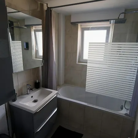 Apartamento Agreable Et Spacieux Lumineux T4 Alsace Riedisheim